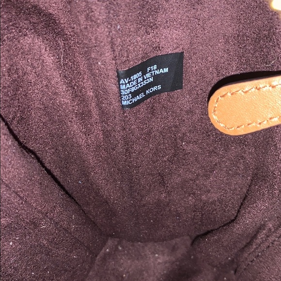 Michael Kors Rollins Lg Python-Embossed Satchel - Picture 10 of 16